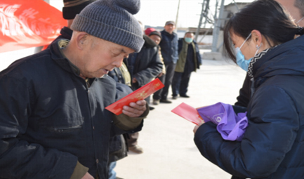 向云州区许堡村敬老院捐赠物资